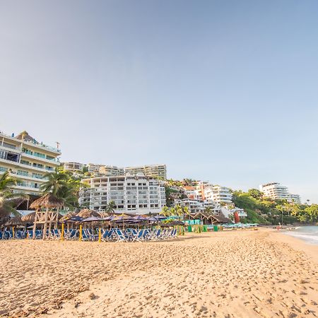 Blue Chairs Beachfront Resort Puerto Vallarta - Adults Only Exterior photo