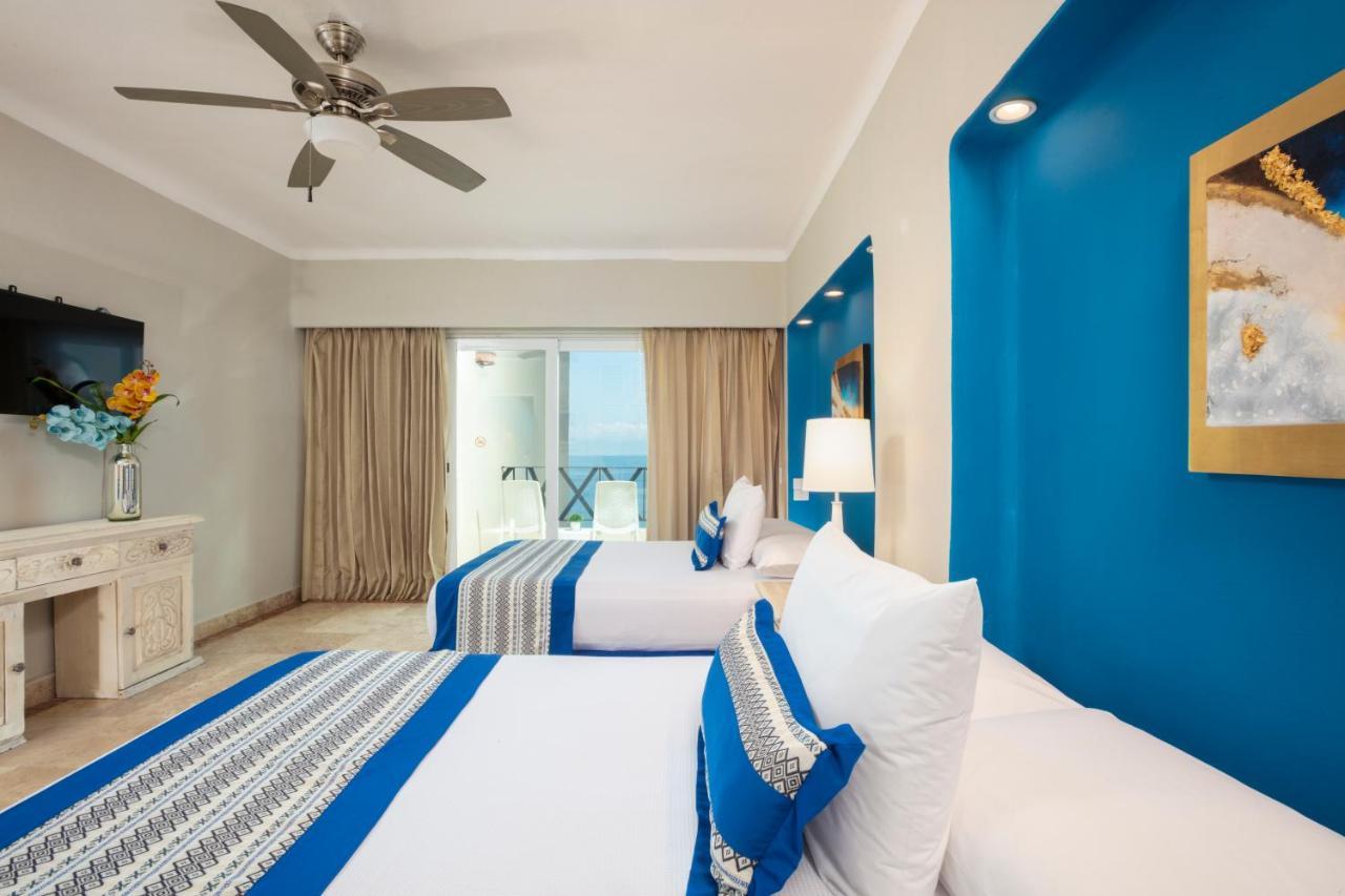 Blue Chairs Beachfront Resort Puerto Vallarta - Adults Only Exterior photo