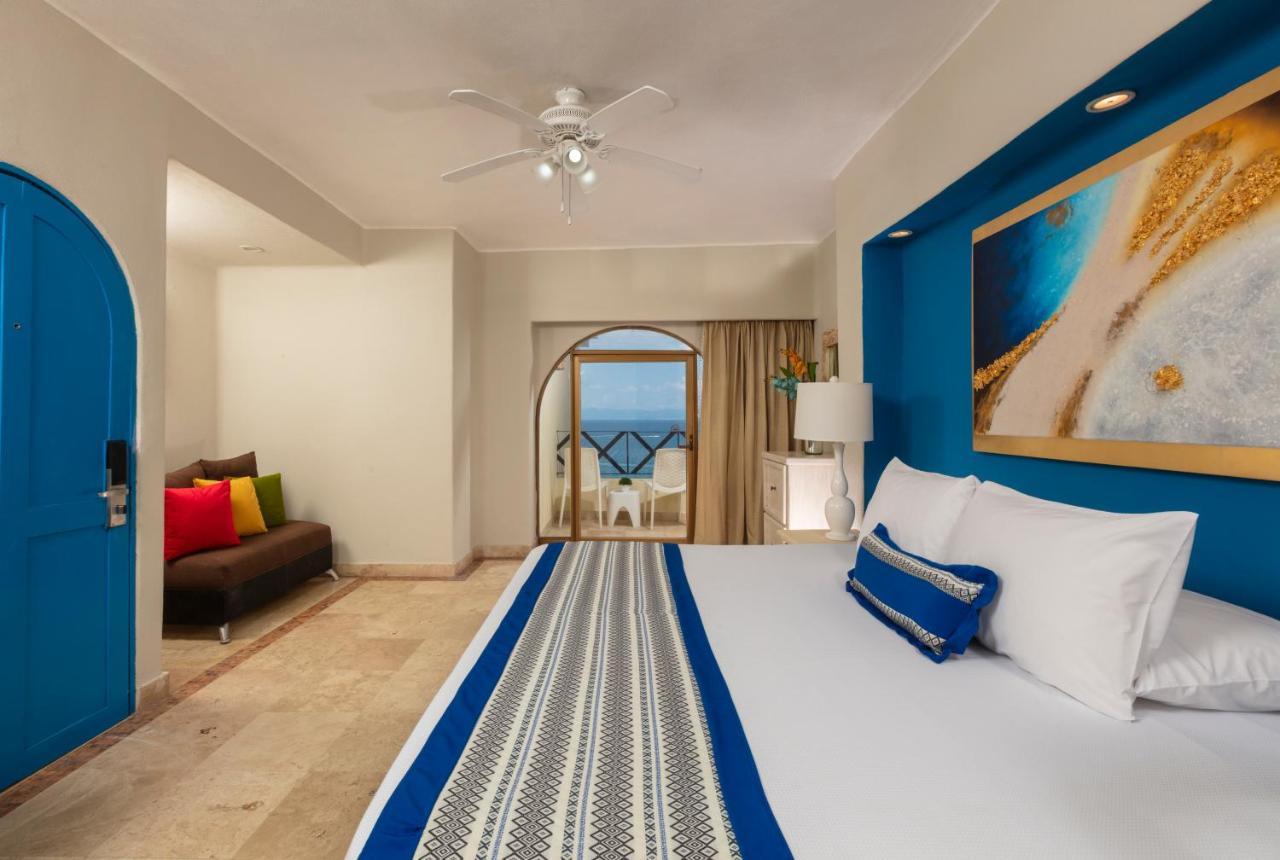 Blue Chairs Beachfront Resort Puerto Vallarta - Adults Only Exterior photo
