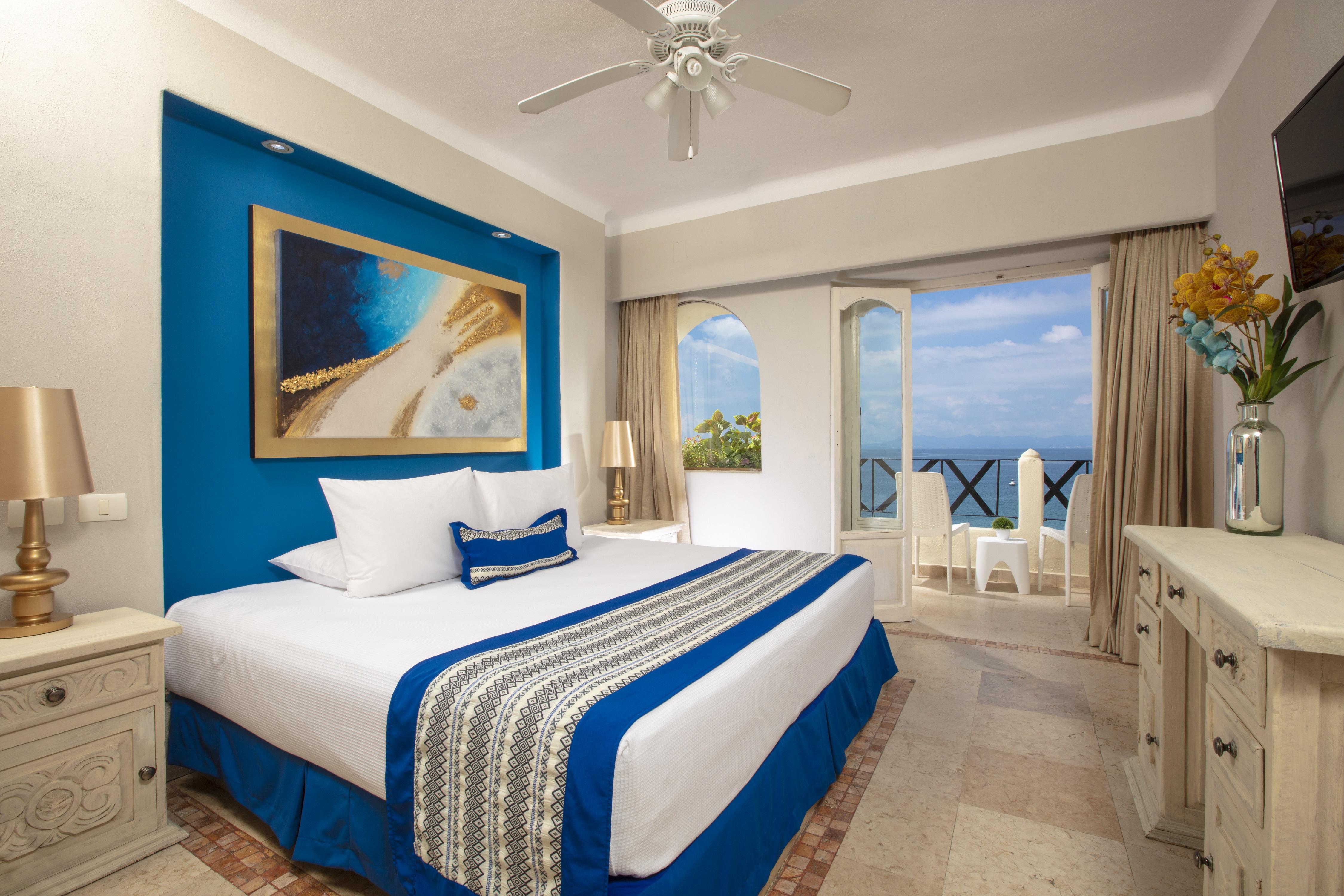 Blue Chairs Beachfront Resort Puerto Vallarta - Adults Only Exterior photo