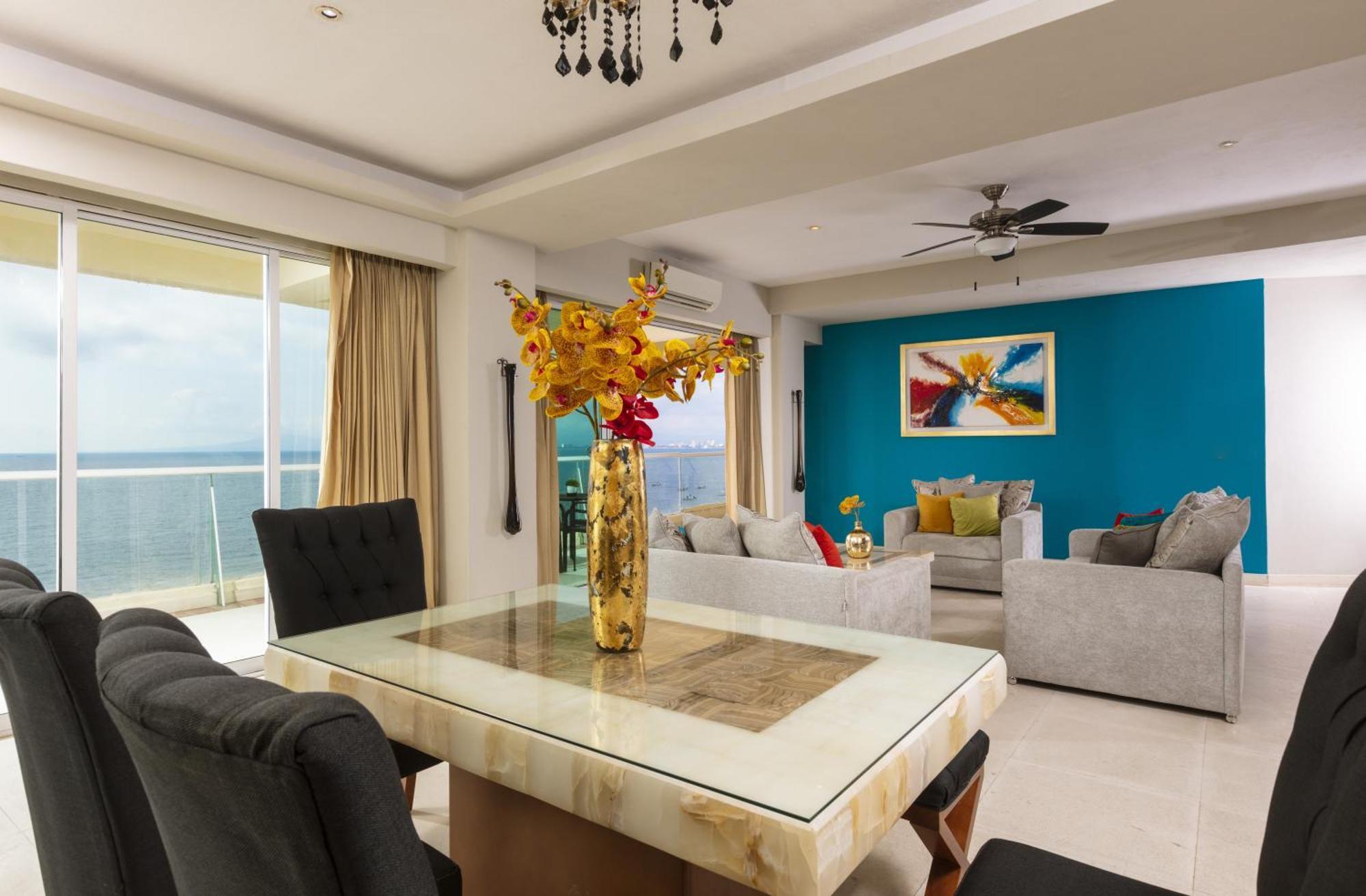 Blue Chairs Beachfront Resort Puerto Vallarta - Adults Only Exterior photo
